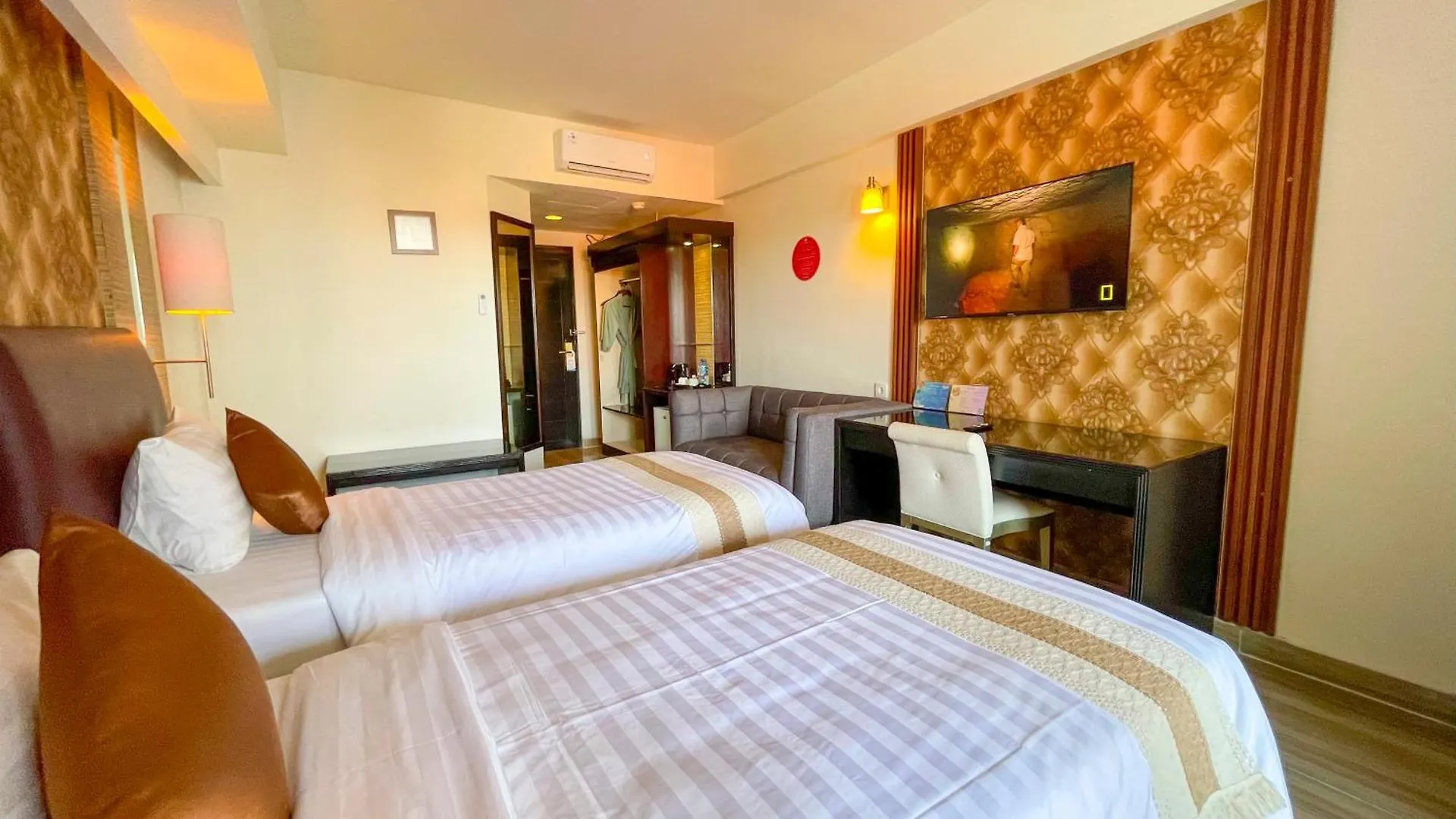 The Tandibayang Hotel & Villas Badung  Badung (Bali)